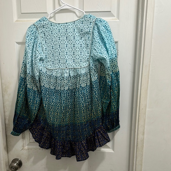RAGA Blue Green Ruffled 3/4 Sleeve Blouse NWT - Picture 3 of 3